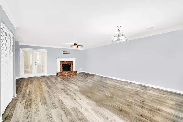 Stone Mountain, GA 30087,5582 Stonington Trace Pkwy