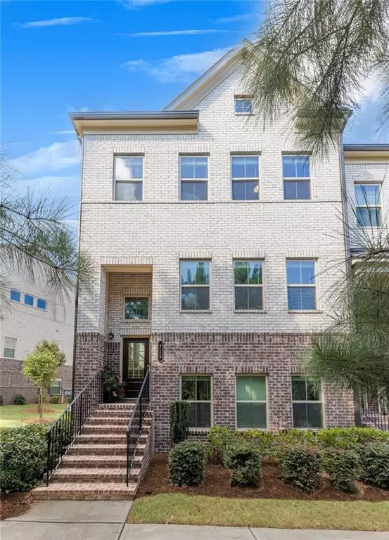 713 Brecklin LN, Woodstock, GA 30188