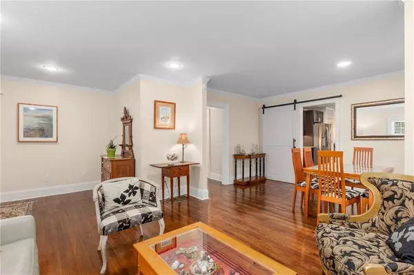 Atlanta, GA 30316,377 East Side AVE SE