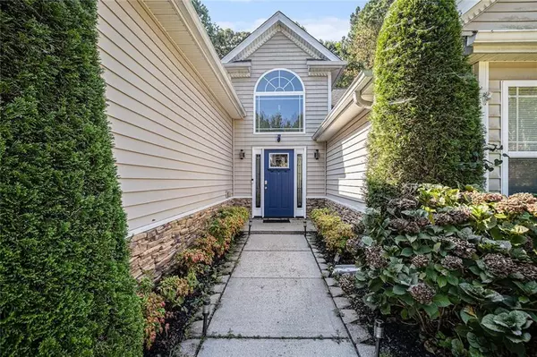 Villa Rica, GA 30180,615 Hemlock CT