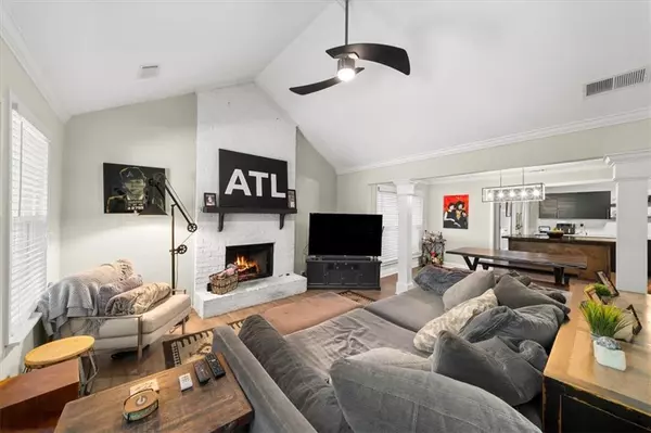 Roswell, GA 30075,1195 Minhinette DR #J