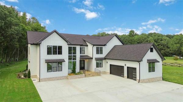 1604 GREENDALE RD, Covington, GA 30014