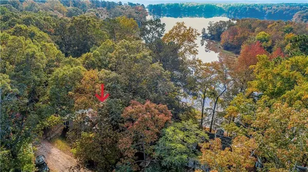 Jackson, GA 30233,251 Weavers Lakefront RD