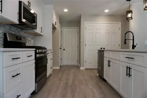 Woodstock, GA 30189,510 Parkstone LN