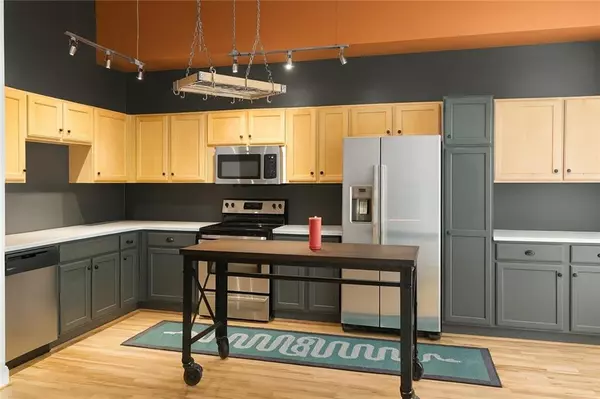 Roswell, GA 30075,1806 Liberty LN