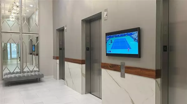 Atlanta, GA 30305,250 Pharr RD NE #603