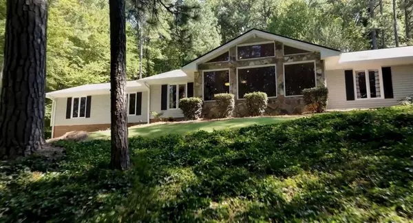 Roswell, GA 30075,1040 Oakhaven DR