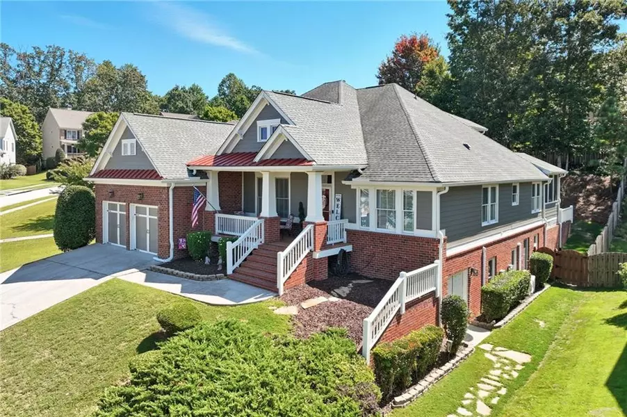 7507 Brookstone CIR, Flowery Branch, GA 30542