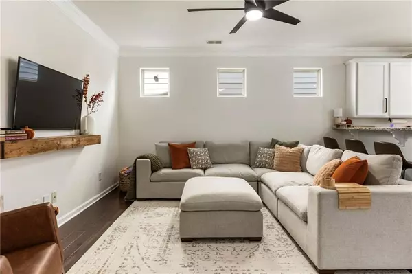 Woodstock, GA 30188,130 Village TRL