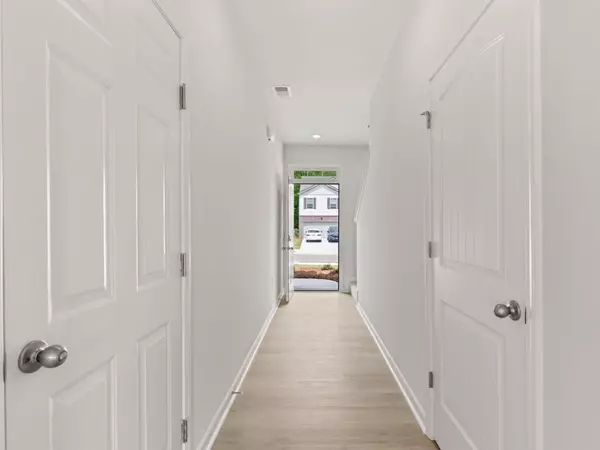 Dallas, GA 30157,512 Oak View LN