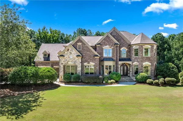 2457 Treehaven DR, Snellville, GA 30078