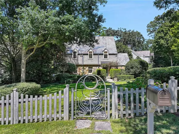 Atlanta, GA 30305,400 Pine Tree DR NE