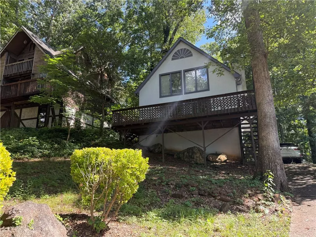 Snellville, GA 30039,8439 Lake DR