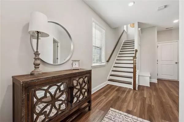 Peachtree Corners, GA 30092,4924 FOWLER TOWN LN