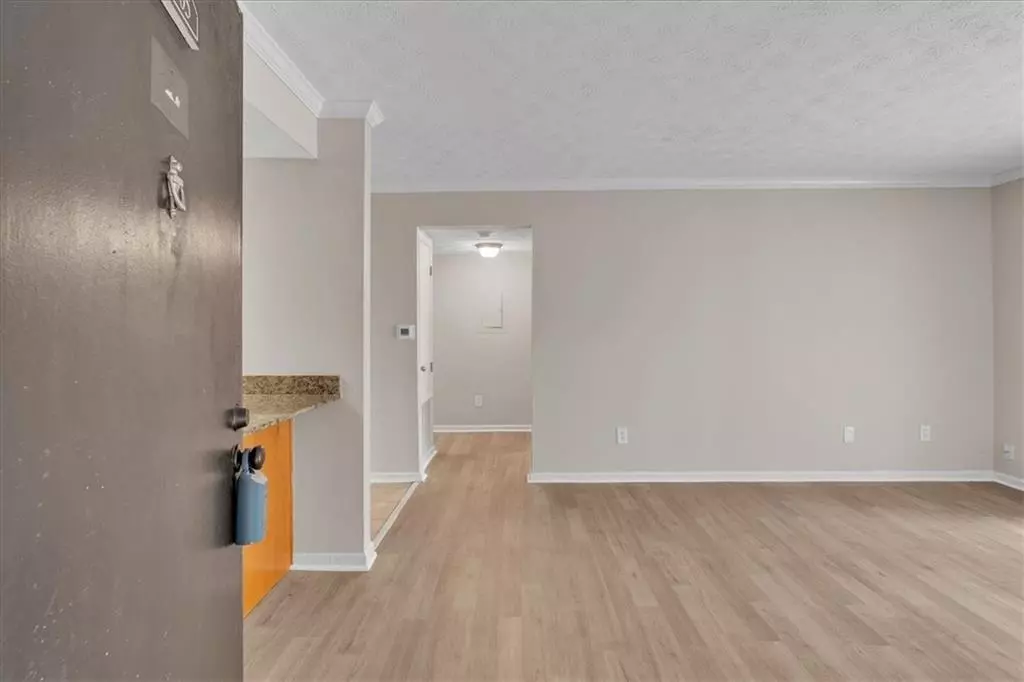 Atlanta, GA 30339,3160 Seven Pines CT ##105