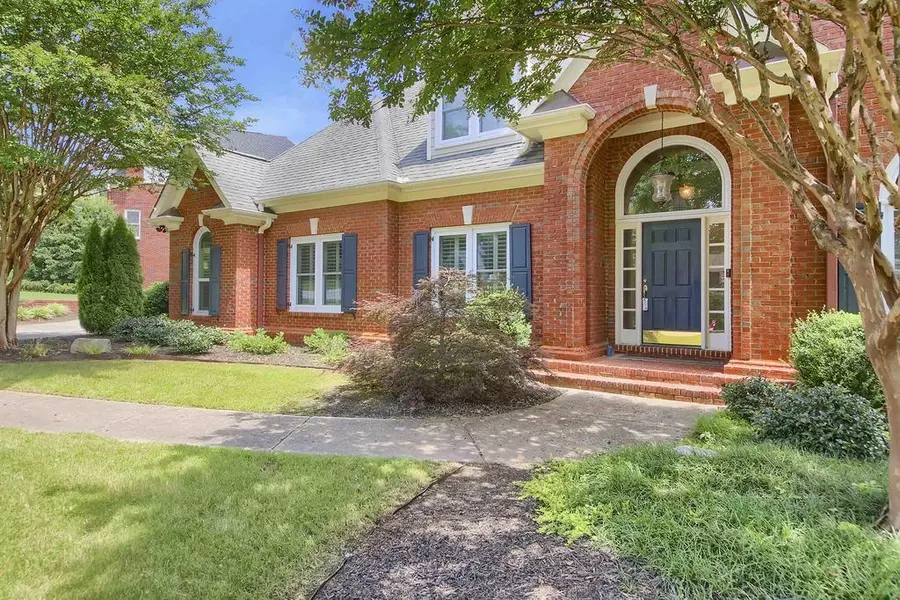 718 1st Cotton DR, Powder Springs, GA 30127