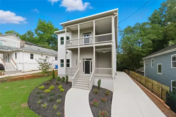 Atlanta, GA 30317,1629 Woodbine AVE NE