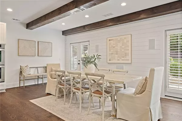 Atlanta, GA 30328,5860 Riverwood DR