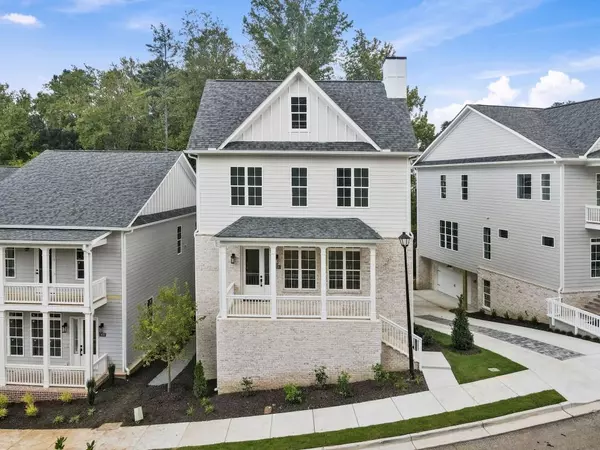 3020 Kara CT, Roswell, GA 30076