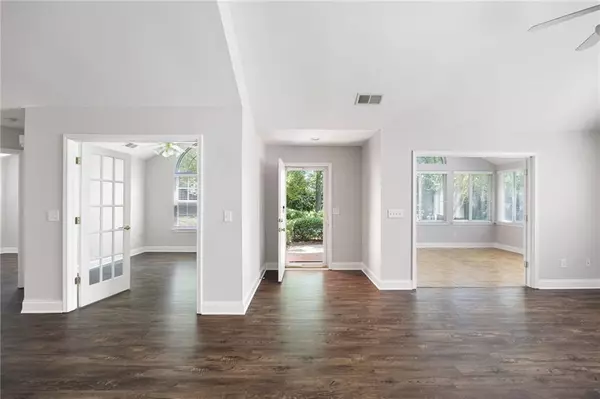 Kennesaw, GA 30144,4002 VINEYARDS LN NW #27