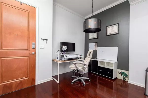 Atlanta, GA 30305,3040 Peachtree RD NW #1509