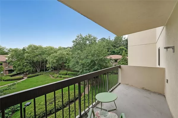 Decatur, GA 30033,1800 Clairmont LK #313