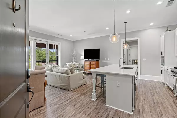 Cumming, GA 30040,5920 Bond ST #B 407