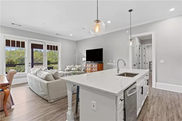 Cumming, GA 30040,5920 Bond ST #B 407