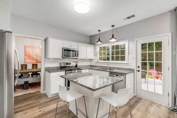 Alpharetta, GA 30004,2278 Traywick Chase