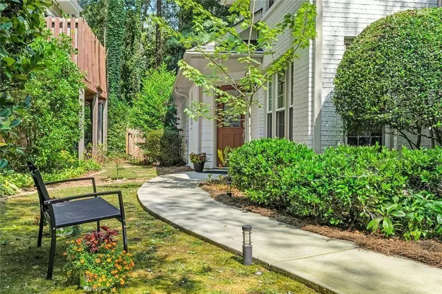 1023 Shady Valley PL NE, Atlanta, GA 30324