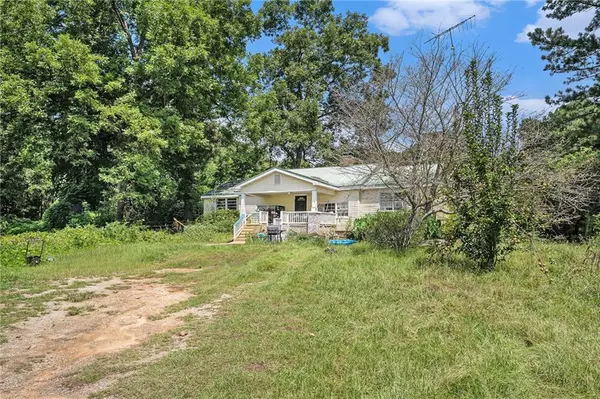 139 Old South River RD, Jackson, GA 30233