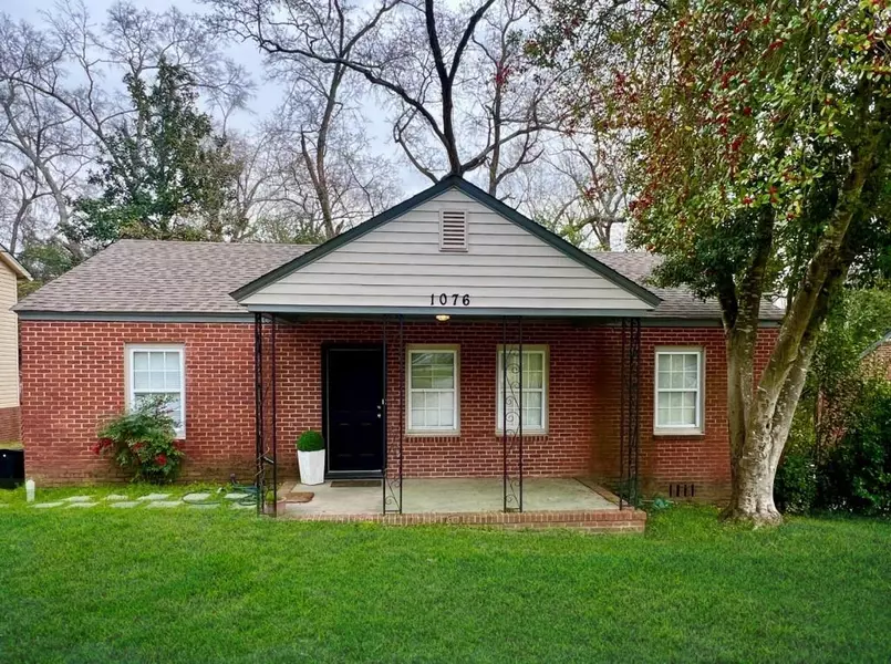 1076 Carlisle AVE, Macon, GA 31204