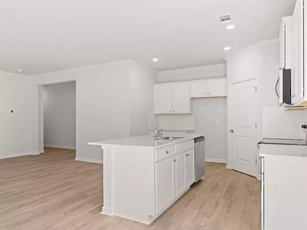 Flowery Branch, GA 30542,6718 Corryton ST