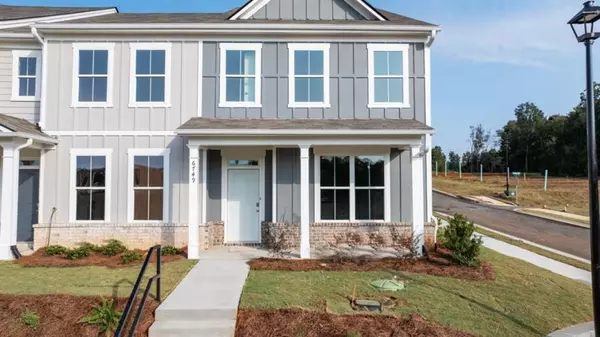 6749 Leigh ST, Flowery Branch, GA 30542
