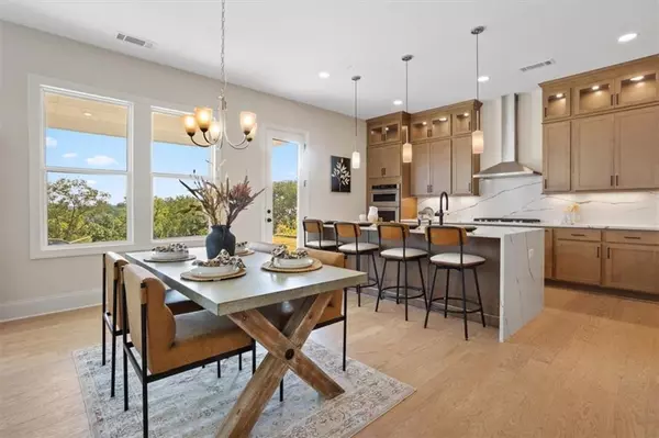 Canton, GA 30114,1098 Winding Branch DR