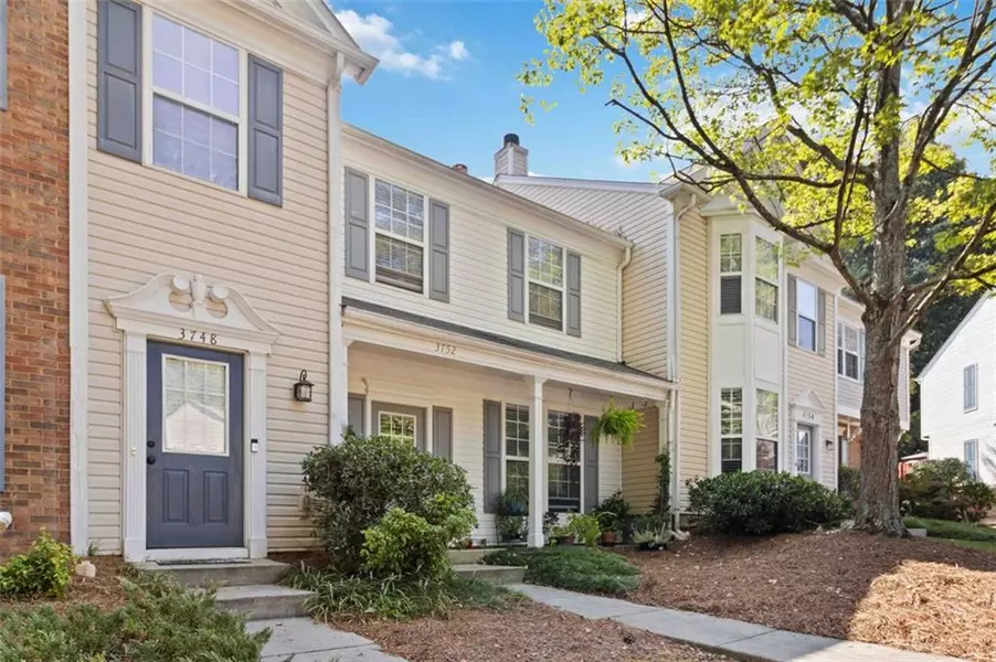 3752 BERKELEY XING, Duluth, GA 30096