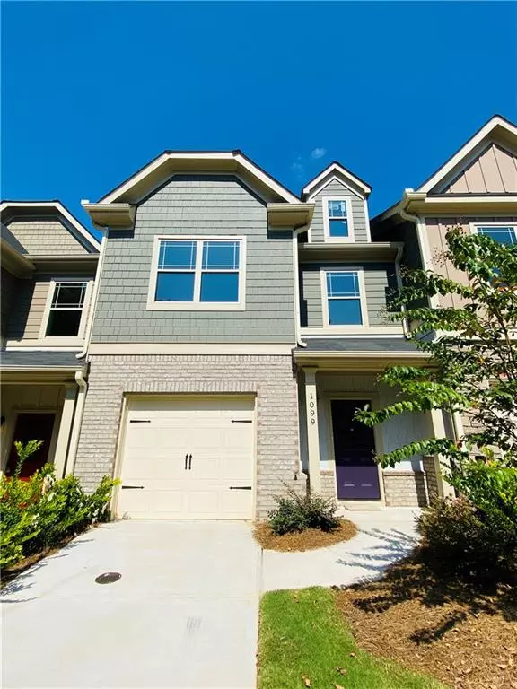 Decatur, GA 30032,1099 North Village DR