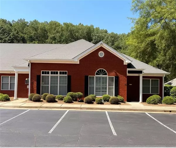 500 Sun Valley DR #C1, Roswell, GA 30076