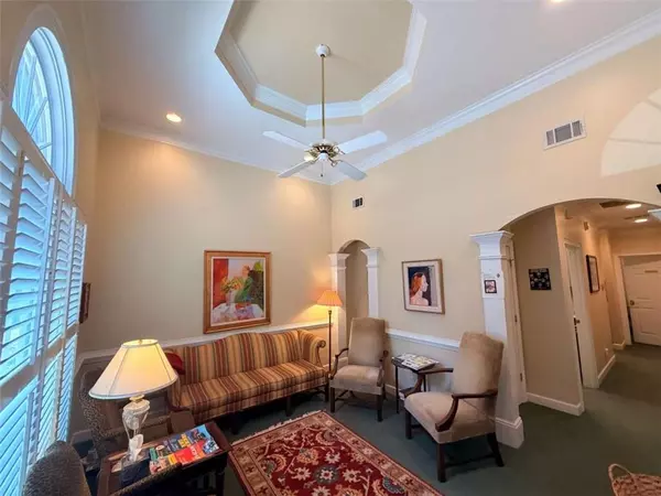 Roswell, GA 30076,500 Sun Valley DR #C1