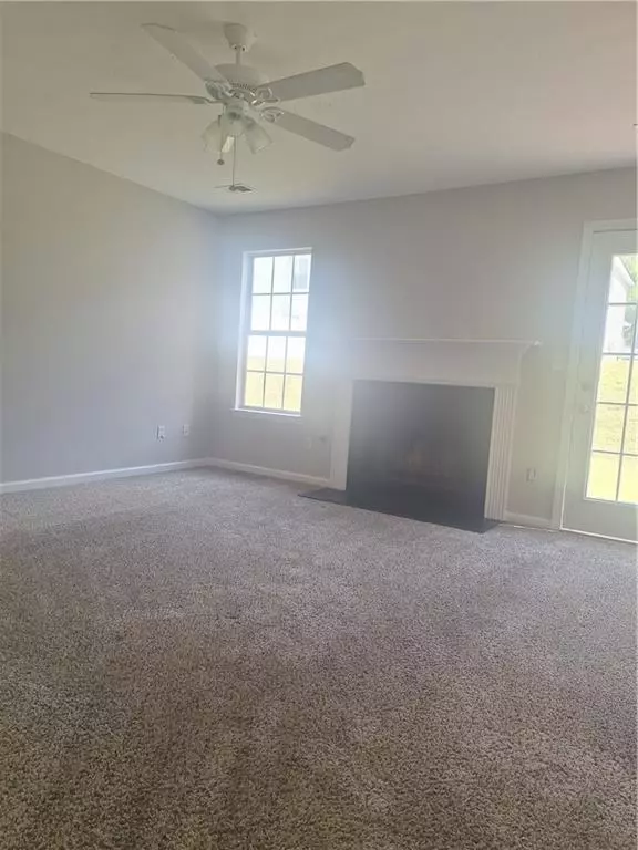 College Park, GA 30349,5646 One Lake WAY