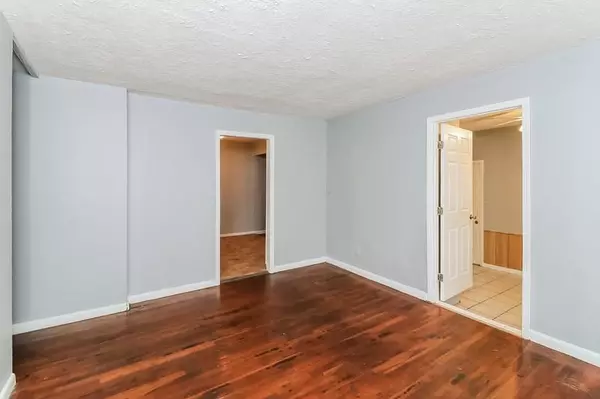 Atlanta, GA 30331,491 Bolton RD NW
