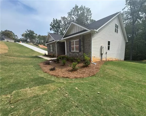 Douglasville, GA 30135,5391 Tuscany DR