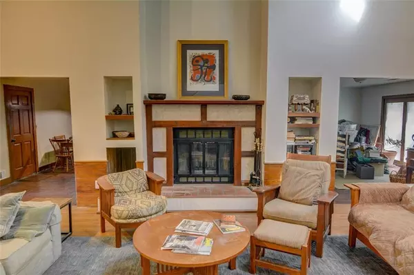 Peachtree Corners, GA 30092,4063 NW Spalding HOLW