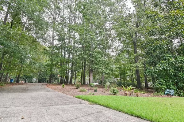 Conyers, GA 30013,1231 Woodland CT SE