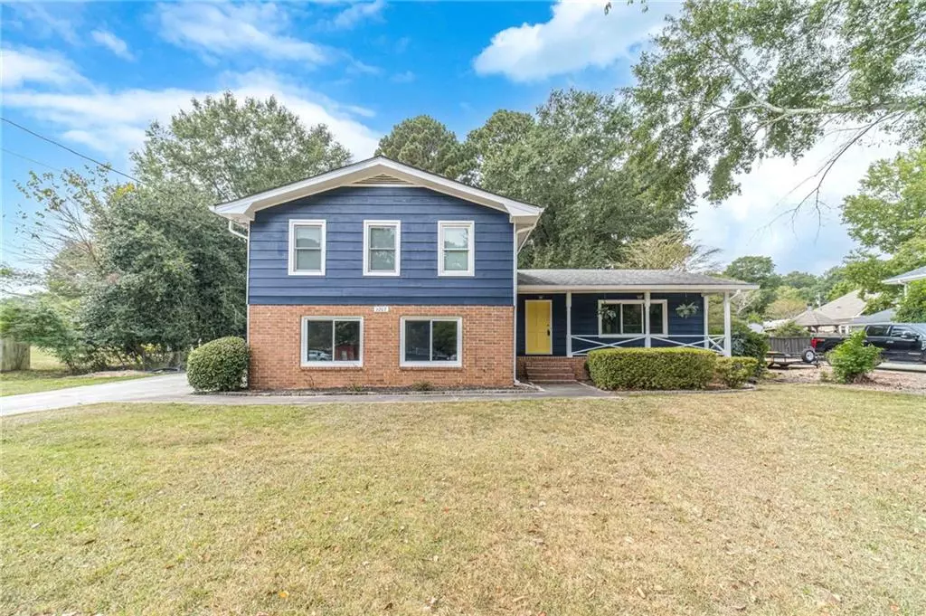 Snellville, GA 30078,2207 Windsor DR