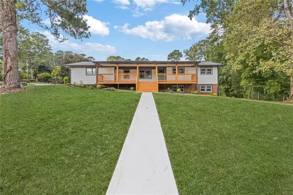 551 Briggs CIR SW, Lilburn, GA 30047