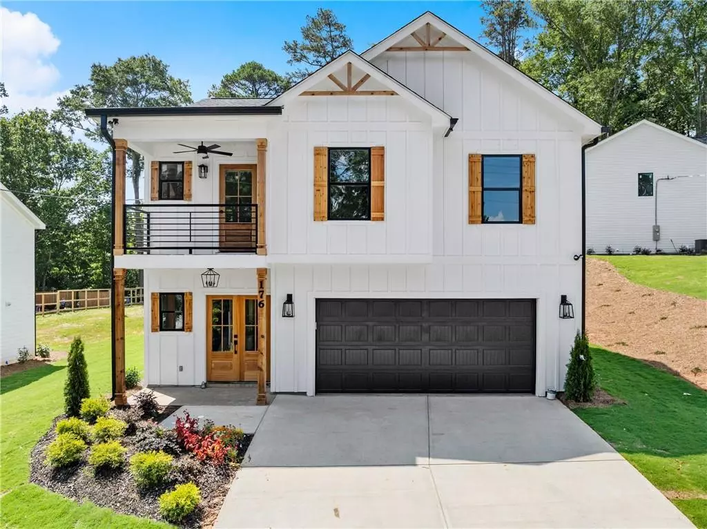 Clarkesville, GA 30523,172 Llewellyn St
