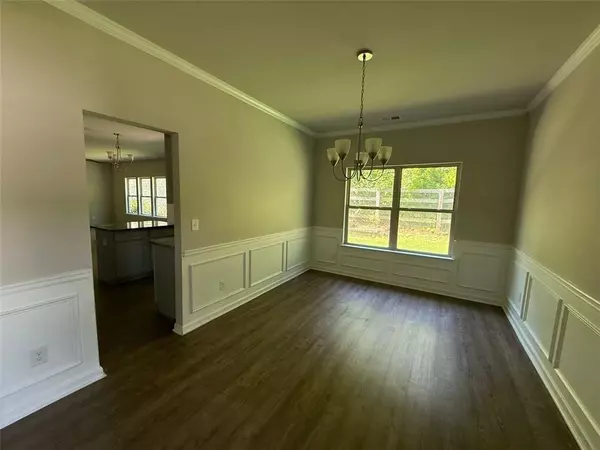 Canton, GA 30114,221 Creek View PL