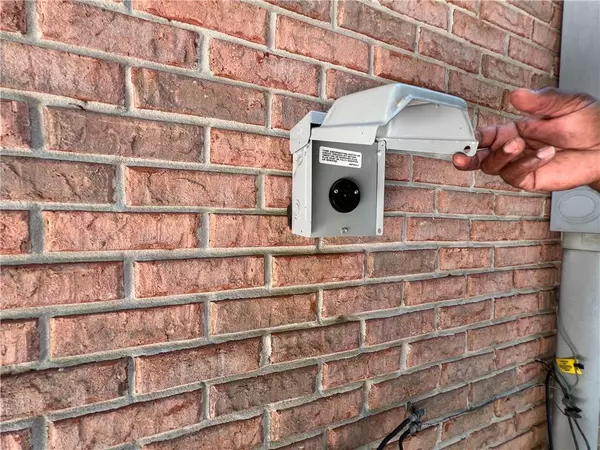 Oxford, GA 30054,55 Brownthrasher RUN