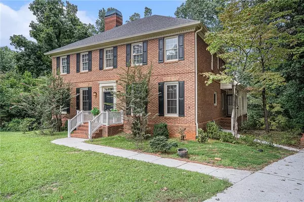 Conyers, GA 30013,1180 Azalea CIR SE